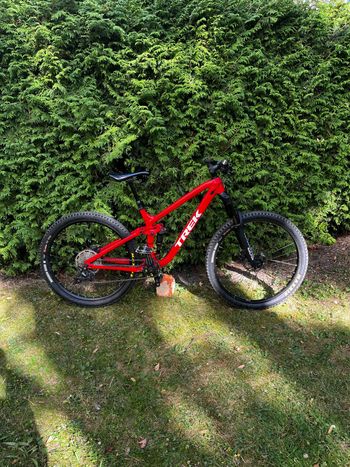 Brugt Trek Fuel EX 5 27.5 Plus 2018 2018 Mountainbike — billede 2 af 33