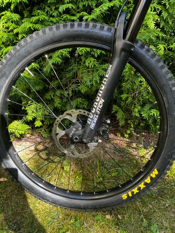 Trek Fuel EX 5 27.5 Plus 2018 2018 Mountainbike usato, Rosso — immagine 26 di 33