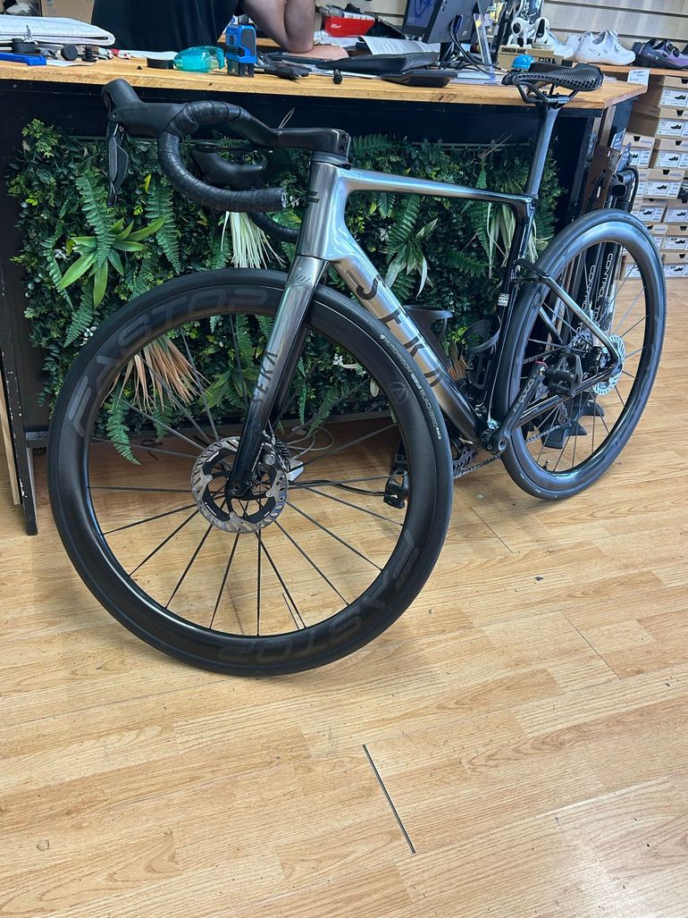 Used Seka Custom Shimano Dura Ace Di2 2026 Road & Gravel, Light Gray — image 6 of 6