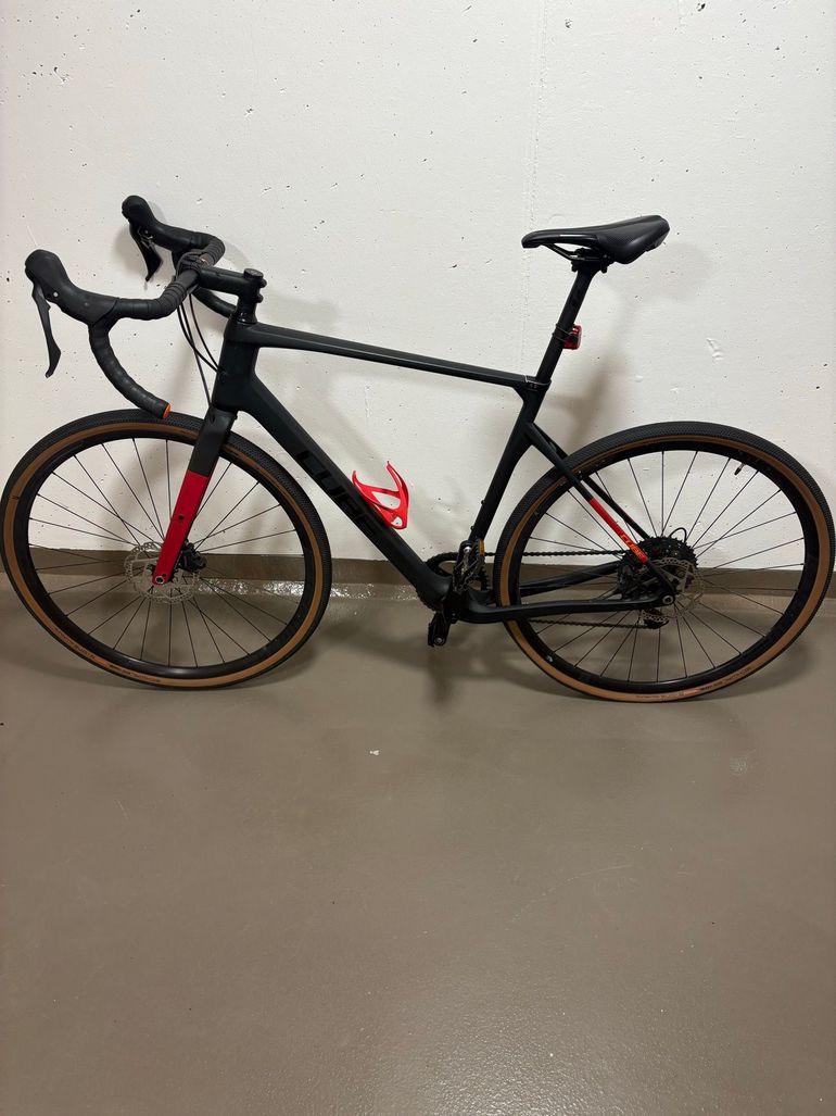 Brugt CUBE NUROAD C:62 PRO 2023 2023 Road & Gravel — billede 4 af 5