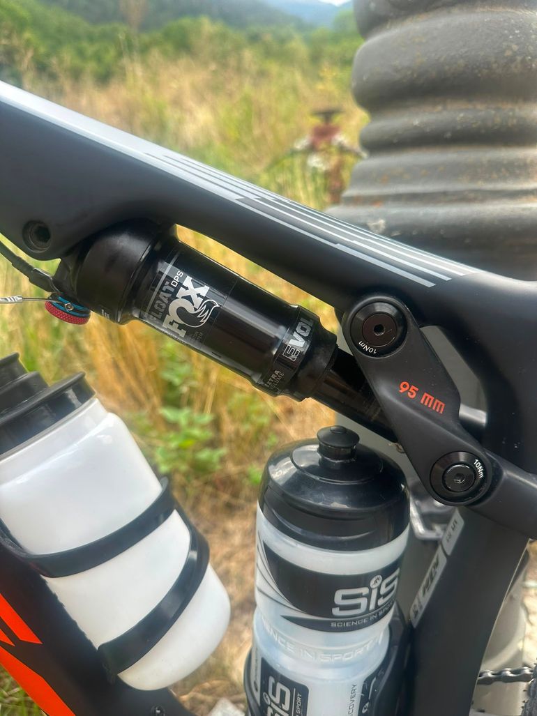 Gebrauchtes KTM SCARP ELITE 2025 2025 Mountainbike, Schwarz — Bild 9 von 11