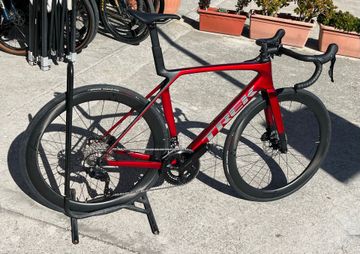 Použité Trek Madone SL 5 Gen 8 2026 2026 Road & Gravel