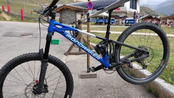 Tweedehands Mondraker SUPERFOXY 2024 2024 Mountainbike — afbeelding 2 van 4