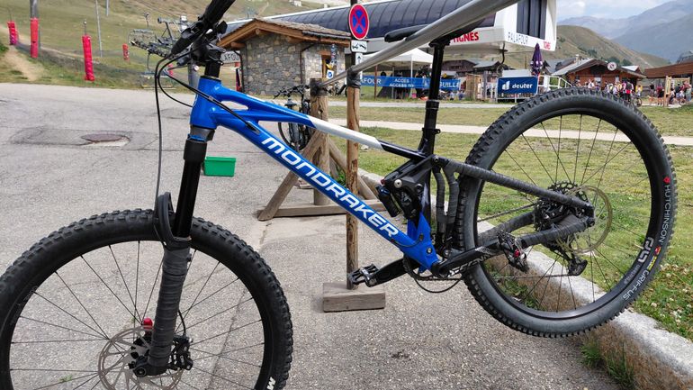 Tweedehands Mondraker SUPERFOXY 2024 2024 Mountainbike — afbeelding 2 van 4