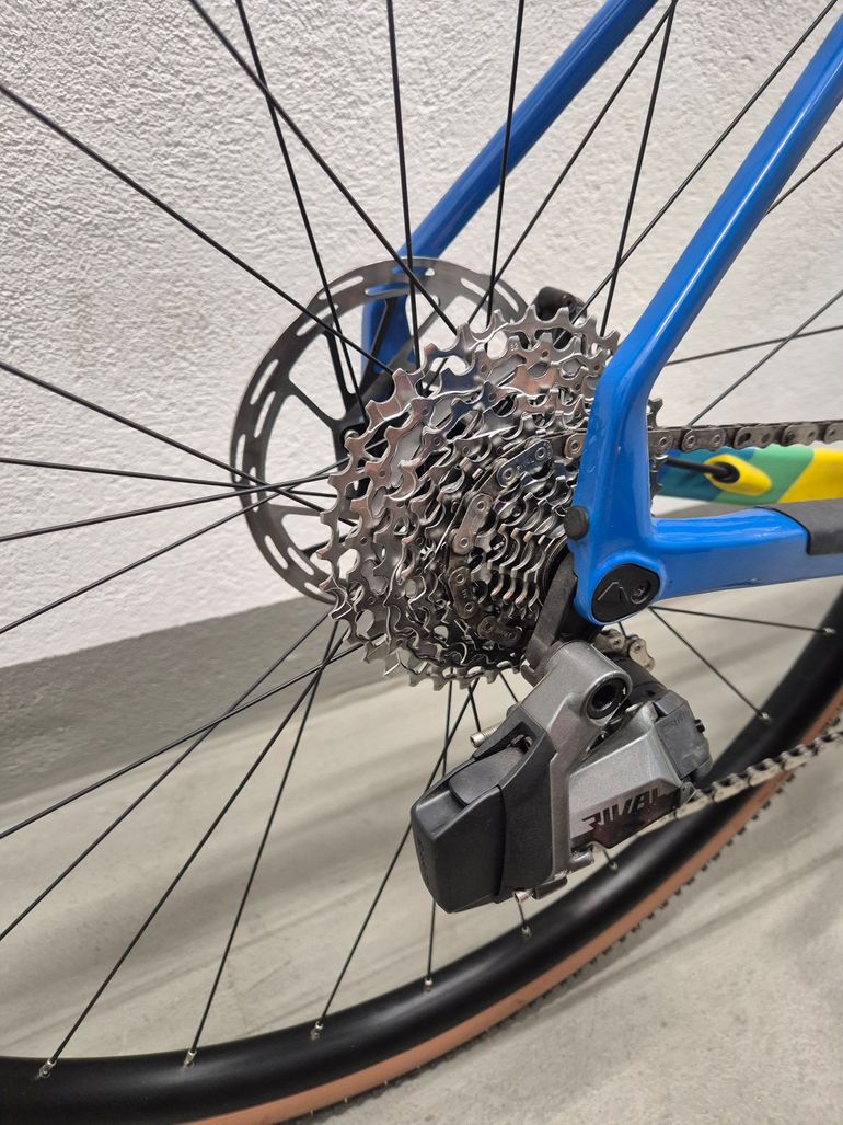 Brugt Canyon Inflite CF SL 8 2023 2023 Road & Gravel — billede 11 af 15