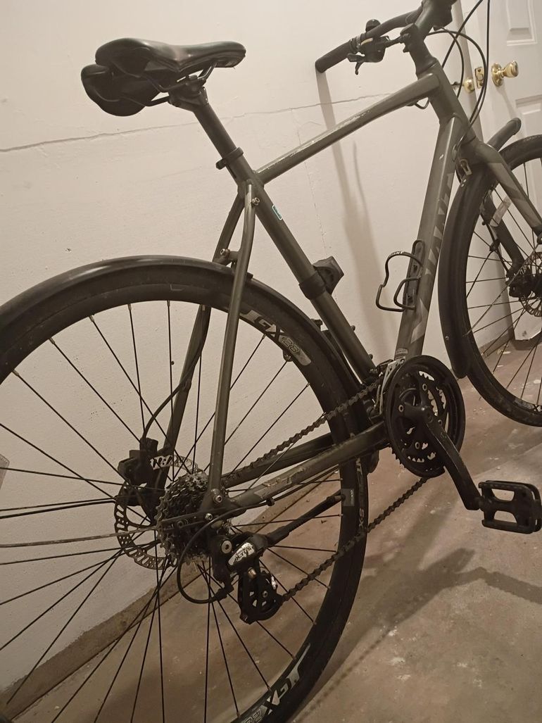Used Giant Escape Disc 2 2025 2025 Urban, Black — image 4 of 4