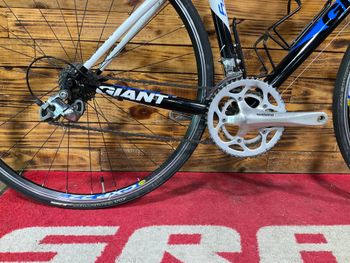 Used Giant Defy 2 (COMPACT) 2010 2010 Road & Gravel, Blue — image 3 of 9