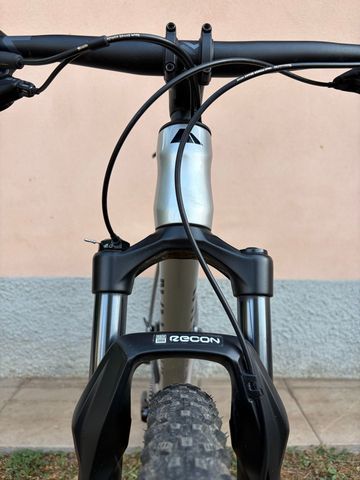 Used Canyon Exceed CF 5 2022 2022 Mountainbike, Light Gray, 29 — image 4 of 19