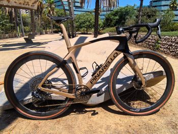 Used Pinarello Grevil SRAM Force eTap AXS 2023 Road & Gravel