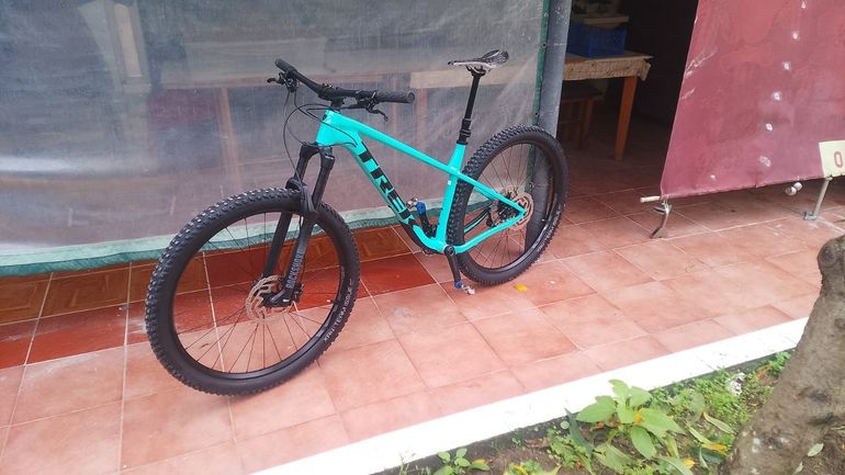 Brugt Trek Roscoe Shimano Deore 2023 Mountainbike — billede 6 af 6
