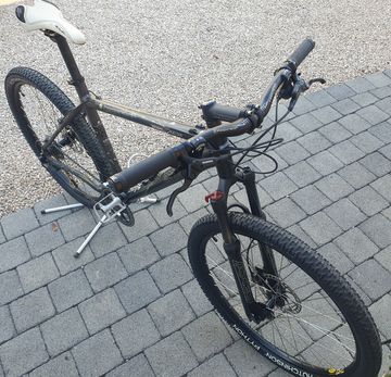 Gebrauchtes DECATHLON Rockrider 8.1 2014 Mountainbike, Hellgrau — Bild 3 von 3