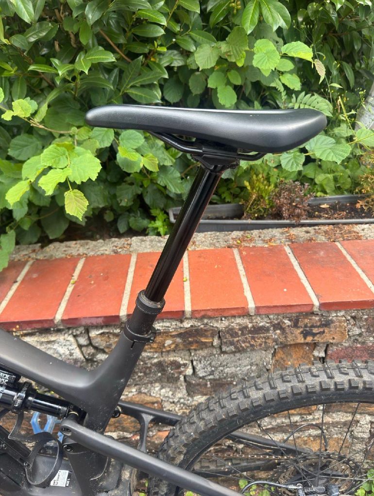 Canyon Spectral CF 7 2024 2024 Mountainbike usato, Nero — immagine 7 di 7