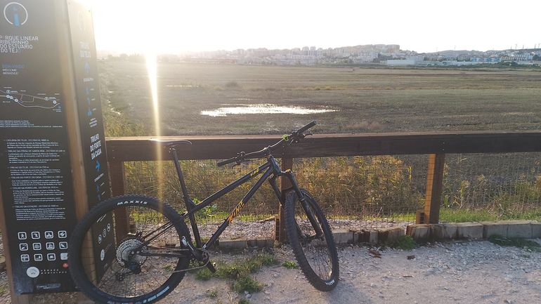 Gebrauchtes Kona Honzo ESD 2023 2023 Mountainbike, Schwarz, 29 — Bild 3 von 5
