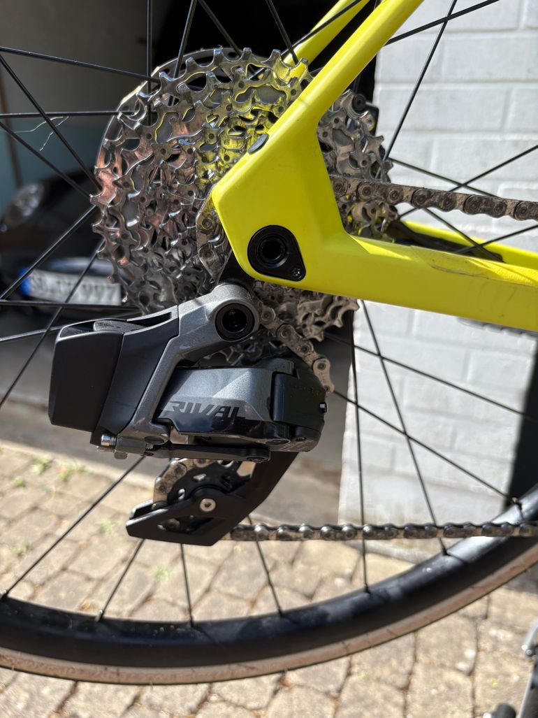 Used BMC Roadmachine AMP TWO 2023 2023 Road & Gravel, Orange — image 6 of 13