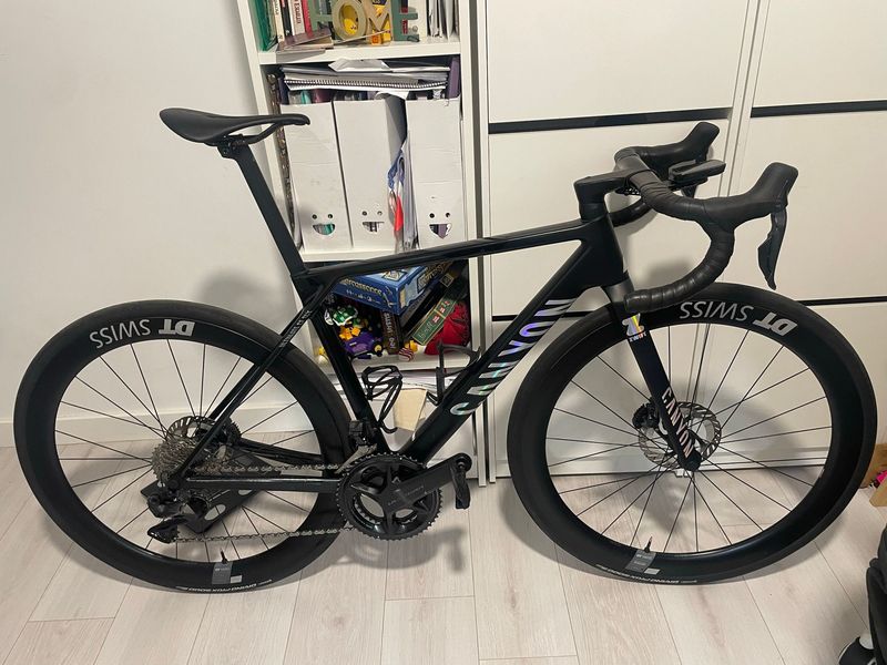 Used Canyon Ultimate CF SLX 8 Di2 2024 2024 Road & Gravel