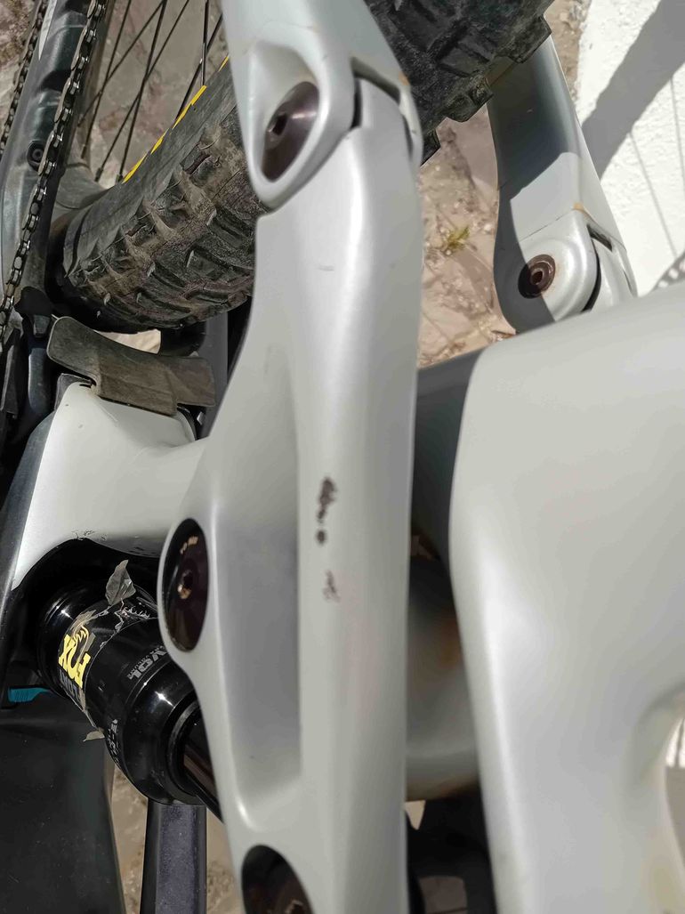 Orbea WILD M20 2024 2024 Mountainbike usato, Bianco — immagine 7 di 7
