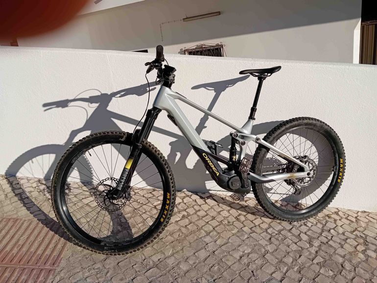 Orbea WILD M20 2024 2024 Mountainbike usato, Bianco — immagine 3 di 7