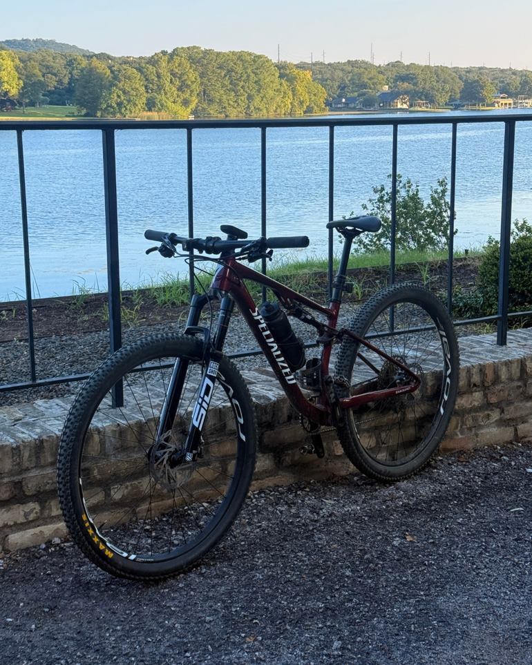 Used Specialized Chisel 2025 2025 Mountainbike, Red, 29 — image 6 of 6