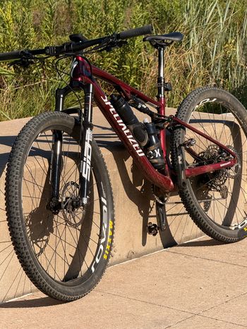 Used Specialized Chisel 2025 2025 Mountainbike, Red, 29 — image 4 of 6