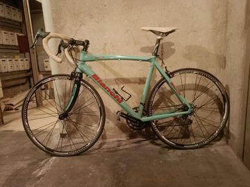 Used Bianchi Custom Campagnolo Mirage 2013 Road & Gravel