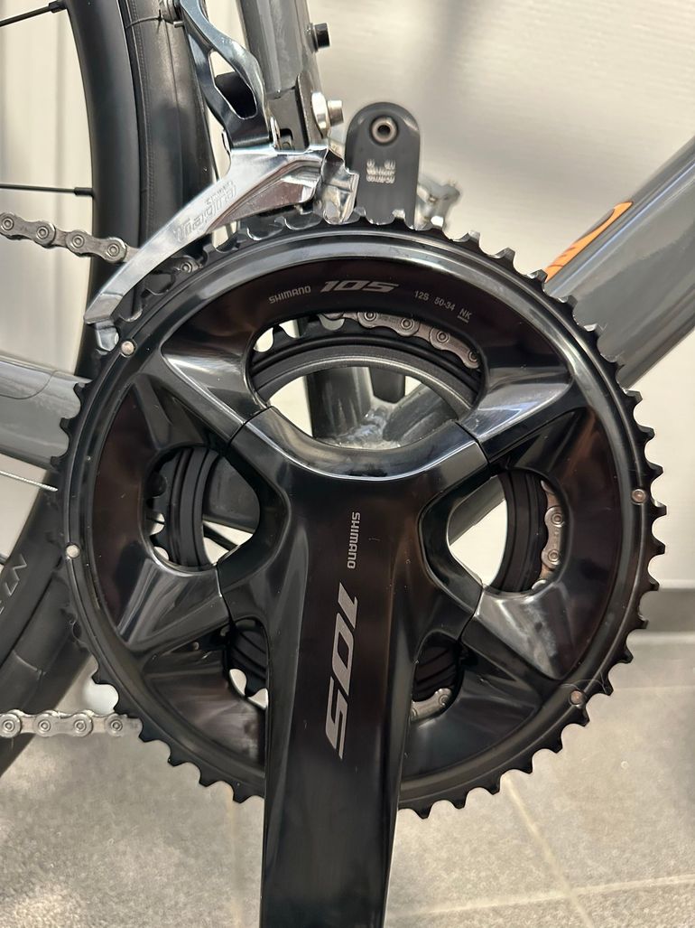 Brugt Canyon Endurace 6 2024 2024 Road & Gravel — billede 4 af 14
