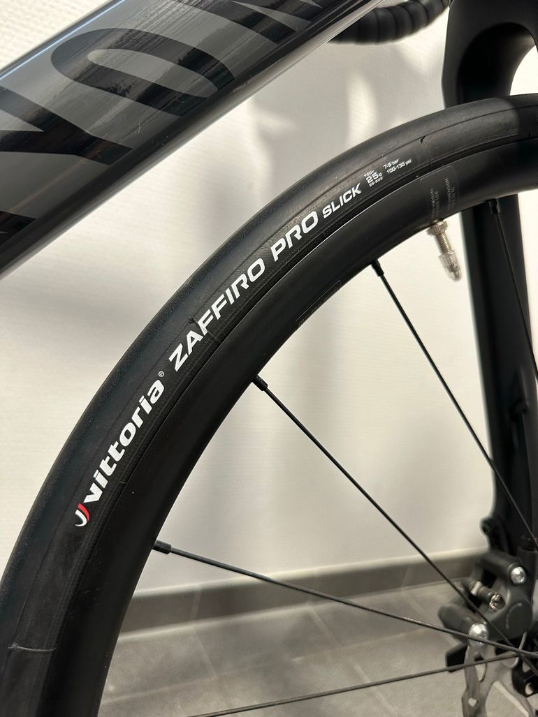 Brugt Canyon Endurace 6 2024 2024 Road & Gravel — billede 6 af 14