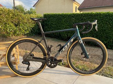 Used Scott Addict RC Pro 2023 2023 Road & Gravel