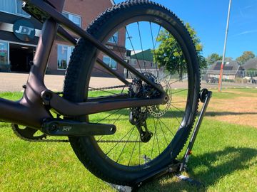 Gebrauchtes Orbea Oiz M20 2027 2027 Mountainbike, Rot, 29 — Bild 6 von 11
