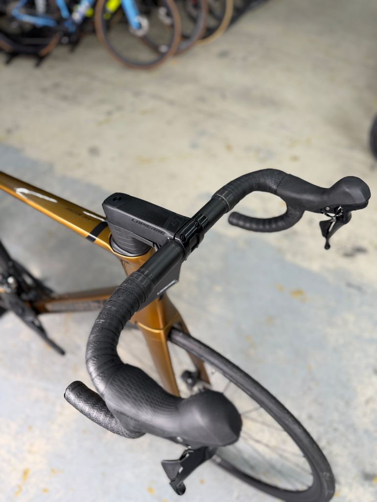 Used Lapierre Aircode DRS 5.0 2021 2021 Road & Gravel, Orange — image 6 of 24