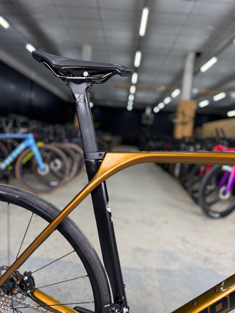 Used Lapierre Aircode DRS 5.0 2021 2021 Road & Gravel, Orange — image 9 of 24