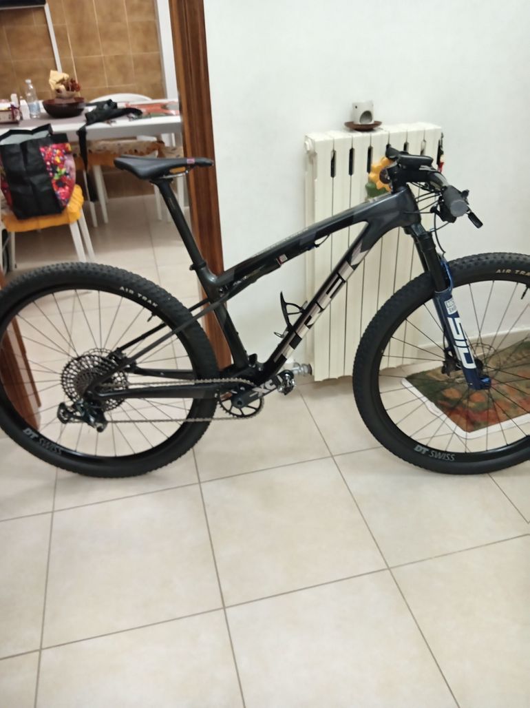 Brugt Trek Supercaliber SL 9.6 Gen 2 2025 2025 Mountainbike — billede 13 af 22