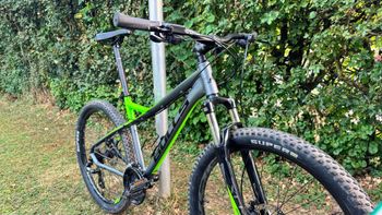 BULLS Sharptail Shimano Altus 2019 Mountainbike usato, Grigio chiaro — immagine 5 di 12