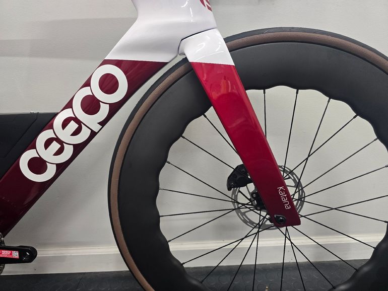 Used Ceepo Katana SRAM Rival eTap AXS 2025 Road & Gravel, White — image 6 of 18