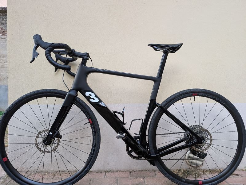 Käytetty 3T Exploro RaceMax BOOST Dropbar 2023 2023 Road & Gravel