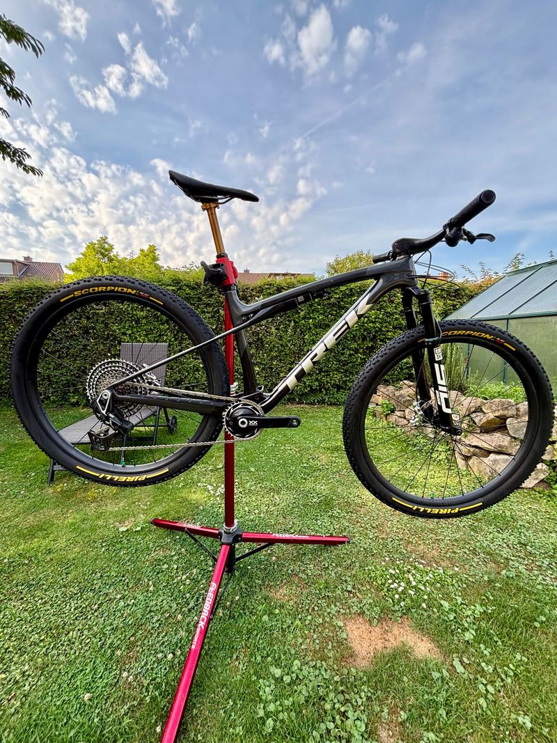 Used Trek Supercaliber SLR 9.9 XX AXS Gen 2 2024 2024 MTB