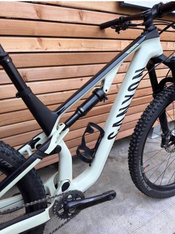 Canyon Neuron CF 9 2022 2022 Mountainbike usato, Bianco — immagine 5 di 6