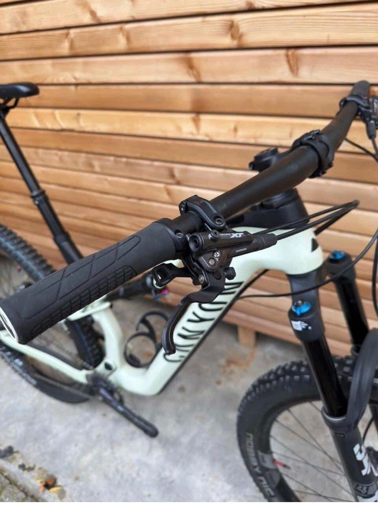 Canyon Neuron CF 9 2022 2022 Mountainbike usato, Bianco — immagine 4 di 6
