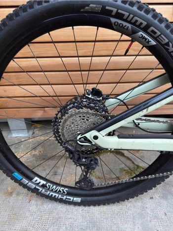 Canyon Neuron CF 9 2022 2022 Mountainbike usato, Bianco — immagine 6 di 6