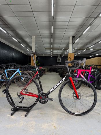 Ridley Fenix SLiC 2022 2022 Road & Gravel usato