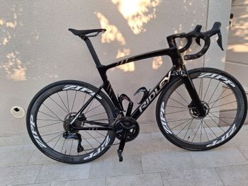 Ridley Noah Disc - Shimano 105 DI2 // 2x12s 2024 2024 Road & Gravel usato