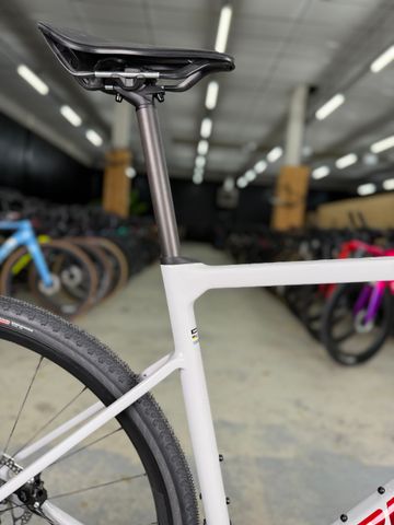 Ridley Grifn 2023 2023 Road & Gravel de segunda mano, Blanco — imagen 5 de 22