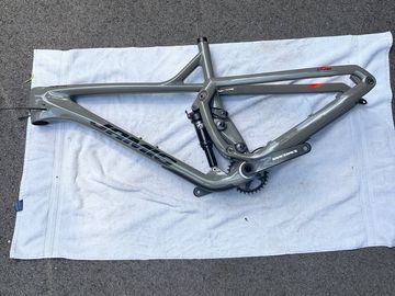 Used Jamis PORTAL C1 2021 Frameset 2021 Mountainbike, Light Gray, 29 — image 2 of 7