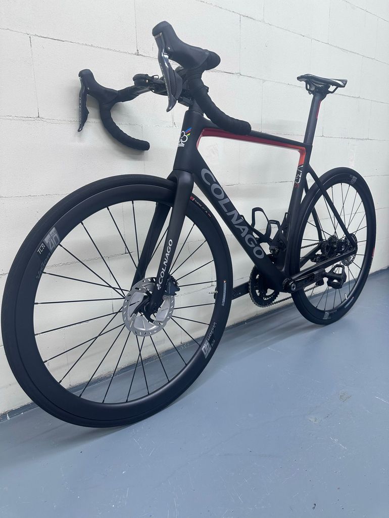 Brugt Colnago V3RS 2022 Road & Gravel — billede 4 af 5
