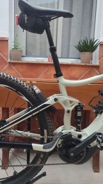 Gebrauchtes Giant Stance E+ 1 Pro 2022 2022 Mountainbike, Grün — Bild 3 von 3