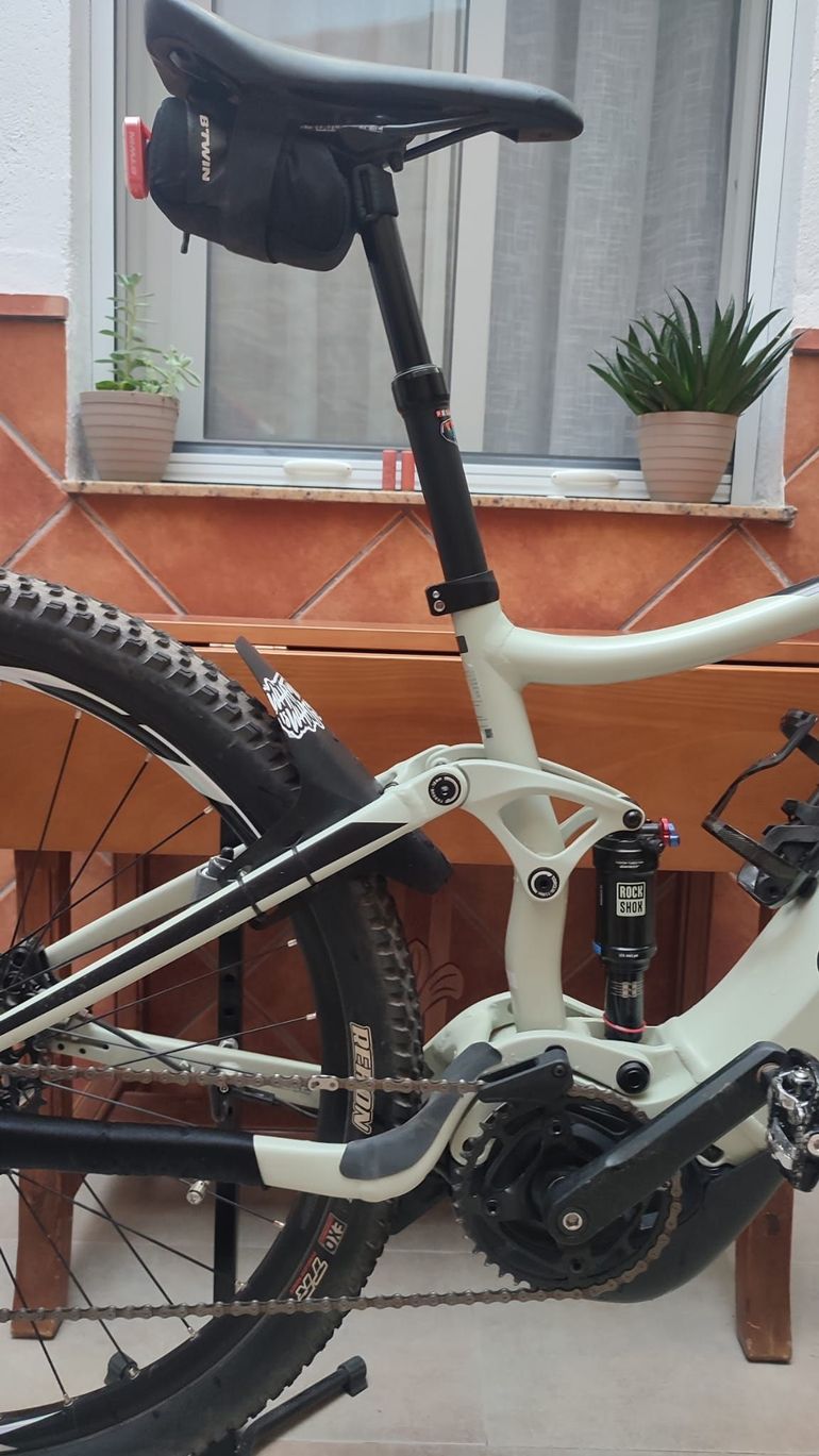 Gebrauchtes Giant Stance E+ 1 Pro 2022 2022 Mountainbike, Grün — Bild 3 von 3