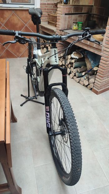 Gebrauchtes Giant Stance E+ 1 Pro 2022 2022 Mountainbike, Grün — Bild 2 von 3