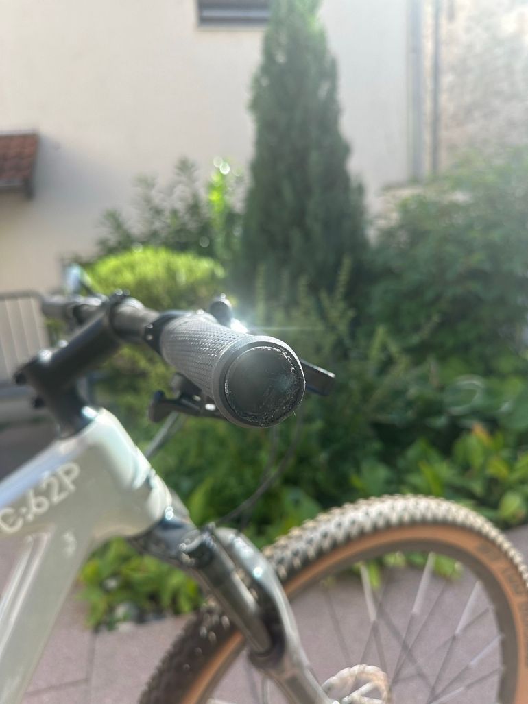 Używany CUBE REACTION C:62 PRO 2022 2022 Mountainbike — zdjęcie 9 z 17