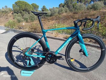 Brugt Bianchi Specialissima Shimano 105 Di2 2027 2027 Road & Gravel