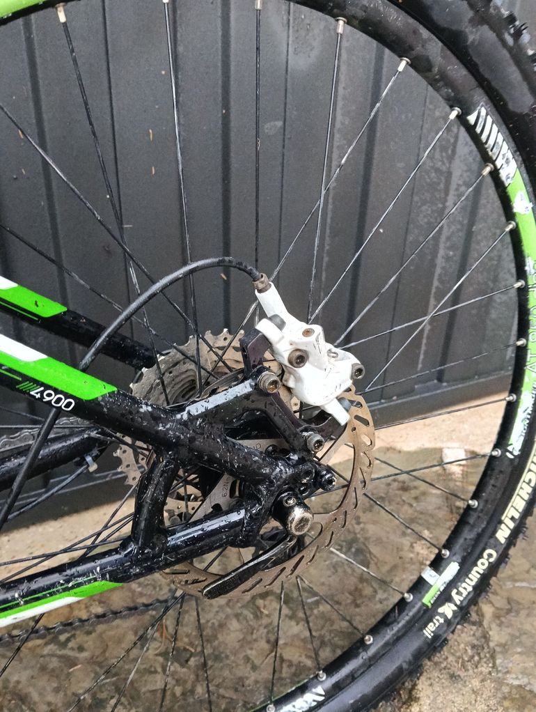 Gebrauchtes Trek 4900 Disc 2013 2013 Mountainbike, Grün — Bild 9 von 10