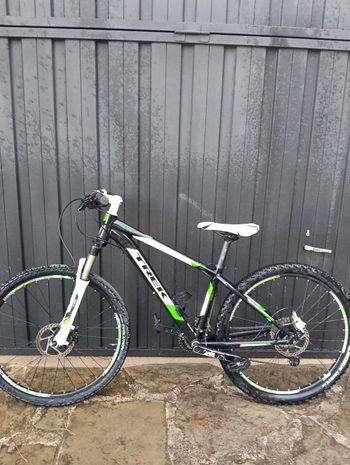 Gebrauchtes Trek 4900 Disc 2013 2013 Mountainbike, Grün — Bild 2 von 10